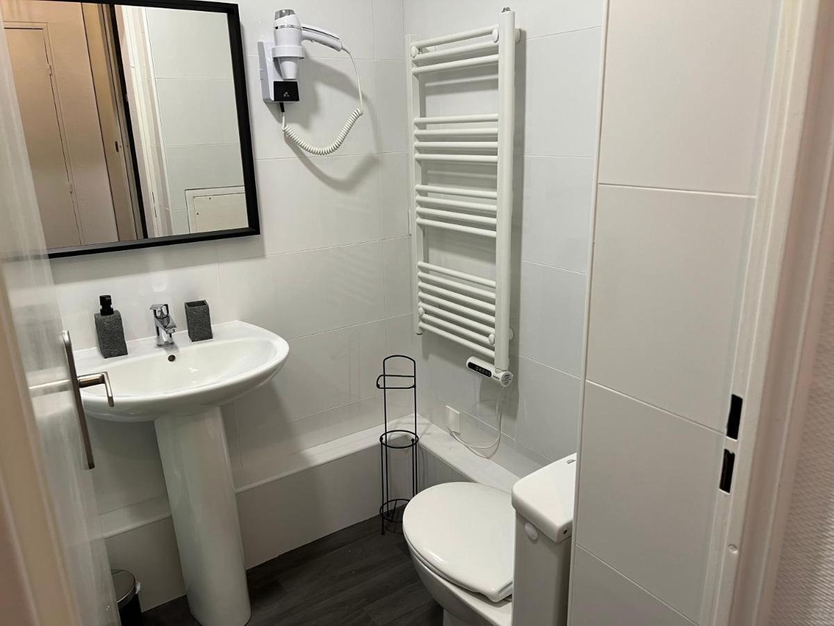 Centre Ville - Wifi Fibre Gratuit - Jergweloh - Le Romain Caen Luaran gambar